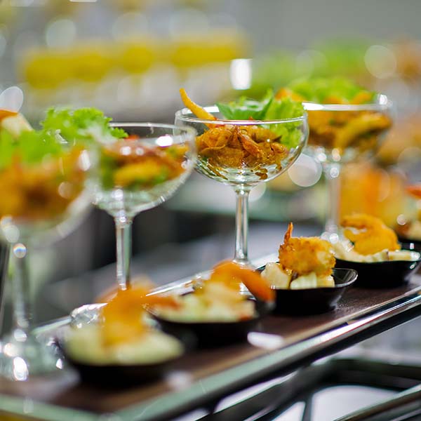 FOOD + BEVERAGE shutterstock_511876591