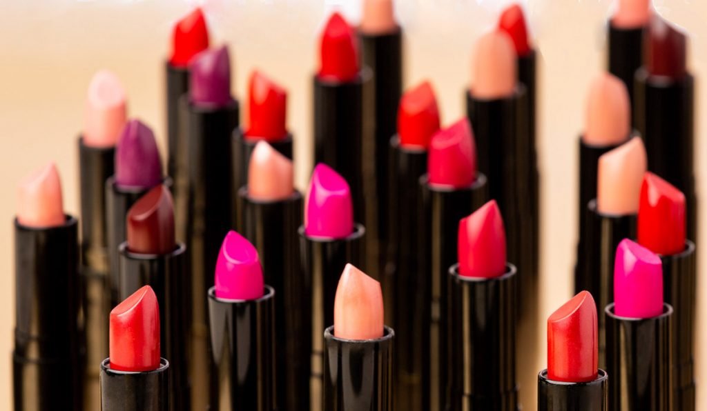 So Aethetic's full cream and matte lipsticks are beloved for their ultra-pigmented payoff and impressive staying power-perfect for melanin rich skin.