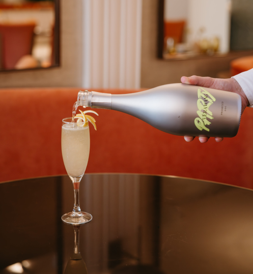 The Vera Wang Bridal Suite celebration at the L'Ermitage Hotel in Beverly Hills continues throughout the hotel with two signature cocktails: Vera’s Chantilly Lace Spritz at Costa Covo, the property’s coastal Mediterranean-inspired restaurant, and Something Blue at Poza, its rooftop dining destination.overlooking Beverly Hills.